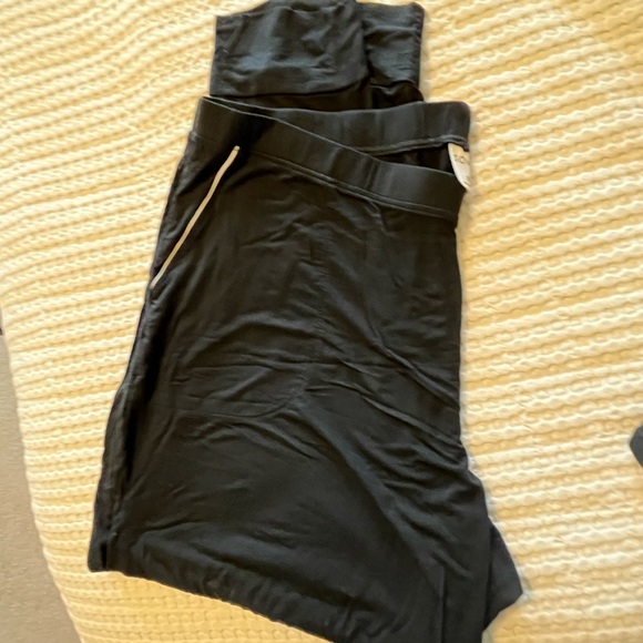 Soma Pajama Set Black with White Trim - Picture 4 of 7